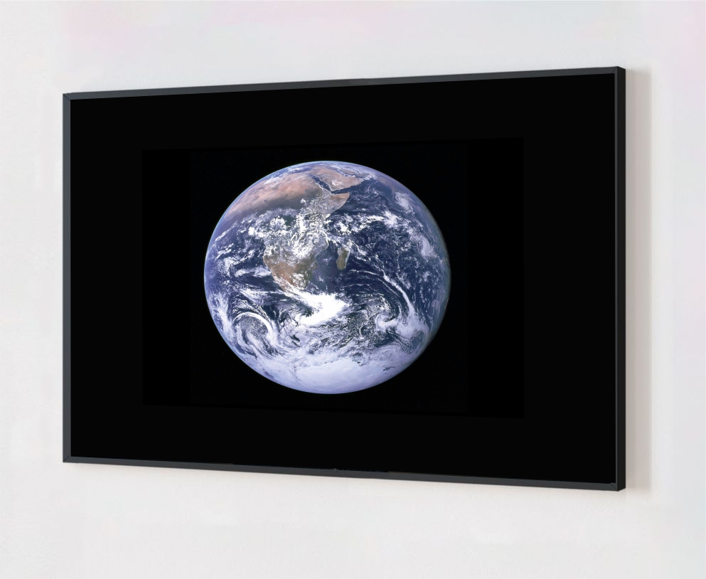 Quadro Decorativo Planeta Terra em Adesivo com Moldura Caixa